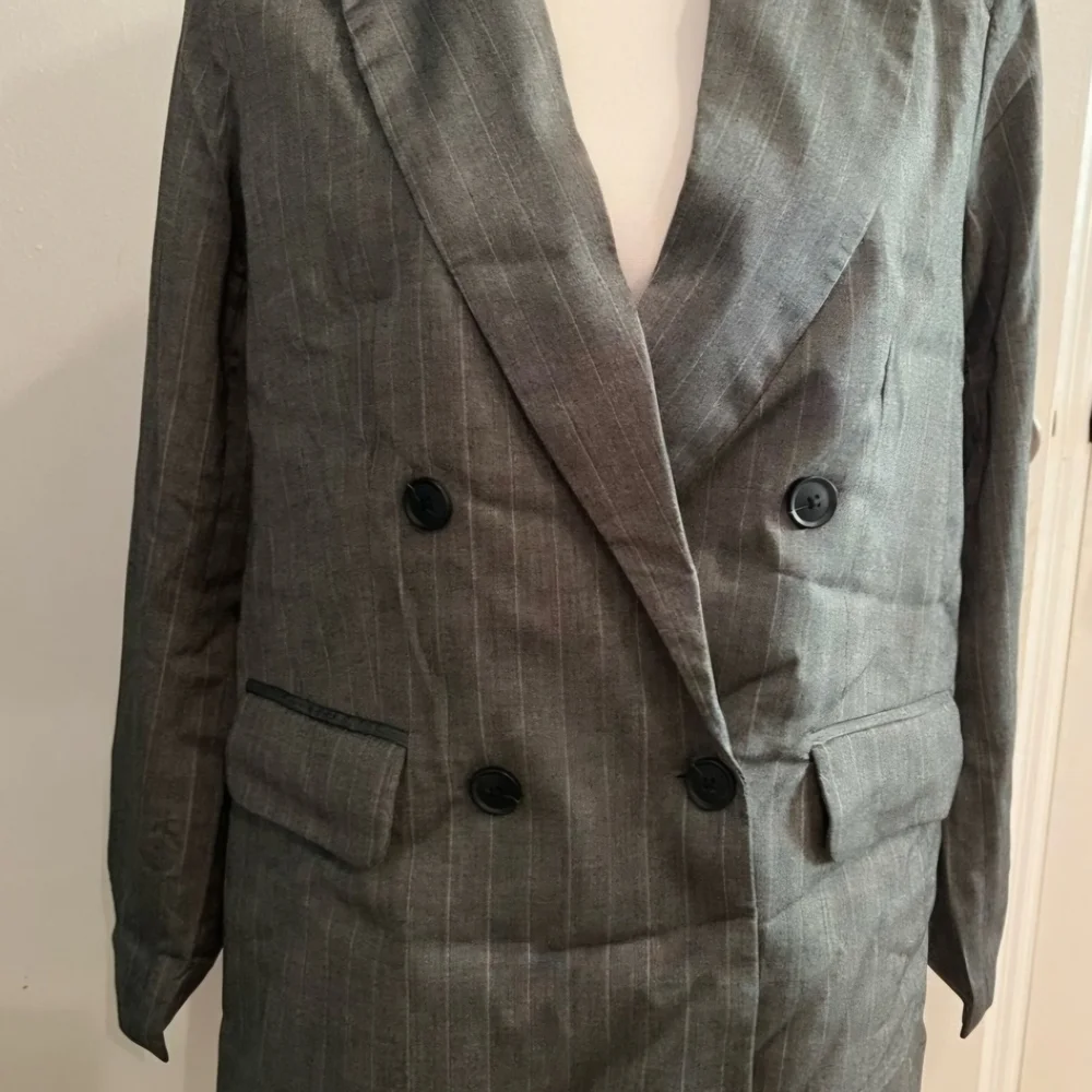 a new day Women's Charcoal Pinstripe Blazer Sz XS- NWT - Picture 2 of 5